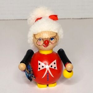 Steinbach Knitting Grandma Ornament Vintage Germany